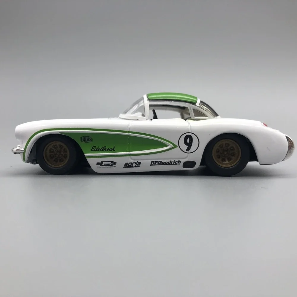 Jada Bigtime Muscle 1957 57 Chevy Chevrolet Corvette Drag Car White Diecast 1/64